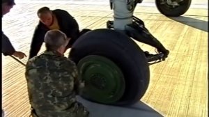 Неудачные посадки на блок аэрофинишёров Су-33 Су-25УТГ Су-27КУБ//unsuccessful desk landings