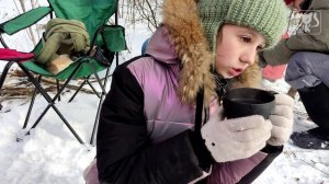 Снова были мы в лесу, чтобы жарить колбасу