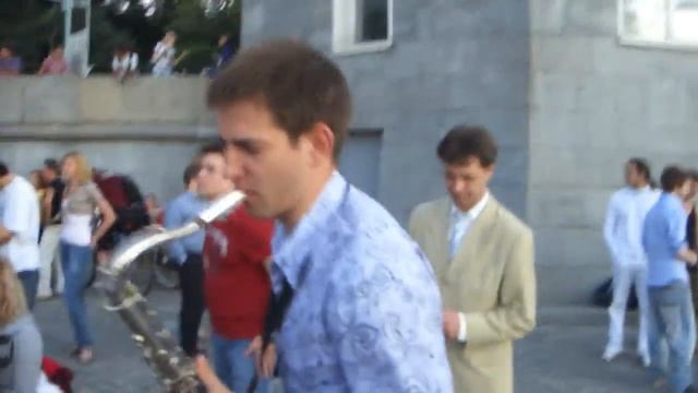 Хастл Опен эйр. Саксофон. смотреть онлайн