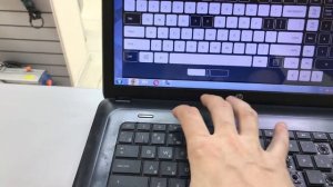 Ноутбук HP 2000