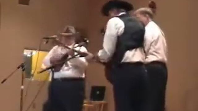 1 DESERT SUN String Band FIRST SET CLIP #1 @ Heritage Highlands смотреть онлайн