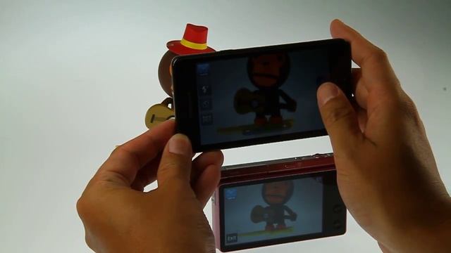 Samsung MV900FRemote Viewfinder示範  Mobile01
