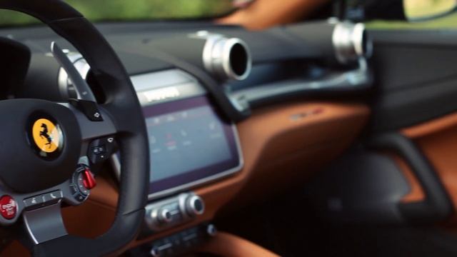 2017 Ferrari GTC4Lusso Review Test Drive смотреть онлайн