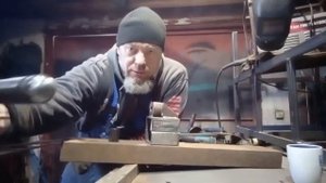 приспособа для пуклевки колеса