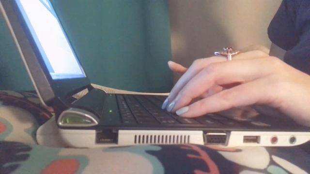 ASMR Typing on a netbook. NO TALKING.