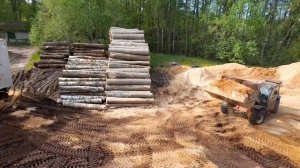 Работа на щеповозе.Загрузка на старой лесопилке. #большегруз22колеса