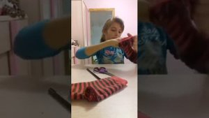 DIY:Как сделать из старых носков перчатки