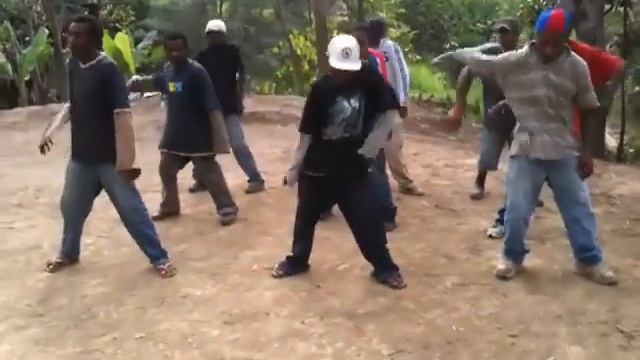 PNG Break Dance Crew смотреть онлайн