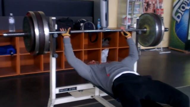 Жора.на этот раз жим 150 кг. смотреть онлайн
