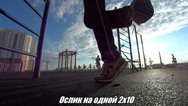 Как накачать икры. Спорт по-быстрому / Calf Workout смотреть онлайн