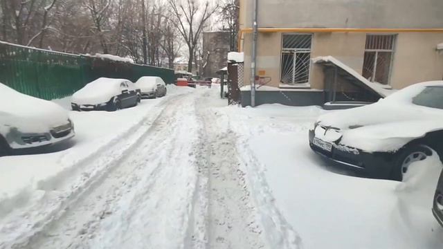 На шее у народа! смотреть онлайн