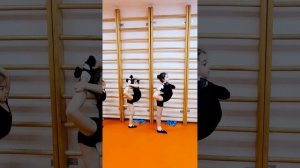 Хореография для фигурного катания. "Флажок" с переводом в "бильман" и обратным переводом вперед.