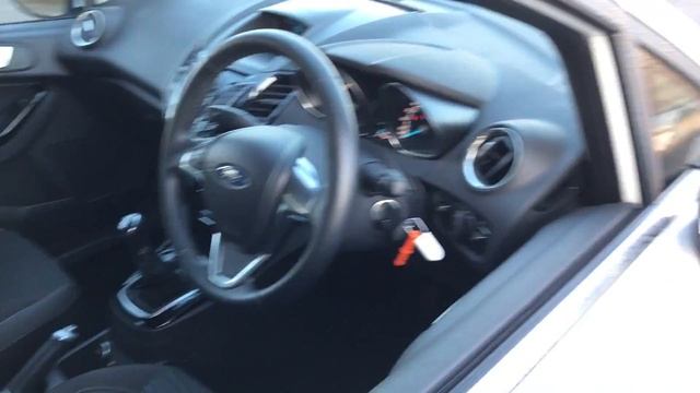 MW14KYA Ford Fiesta 1 0 Ecoboost Zetec 5dr смотреть онлайн