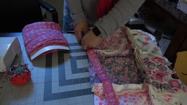 HOW TO MAKE RAG QUILT IN QUEEN SIZE RANDOM STYLE смотреть онлайн