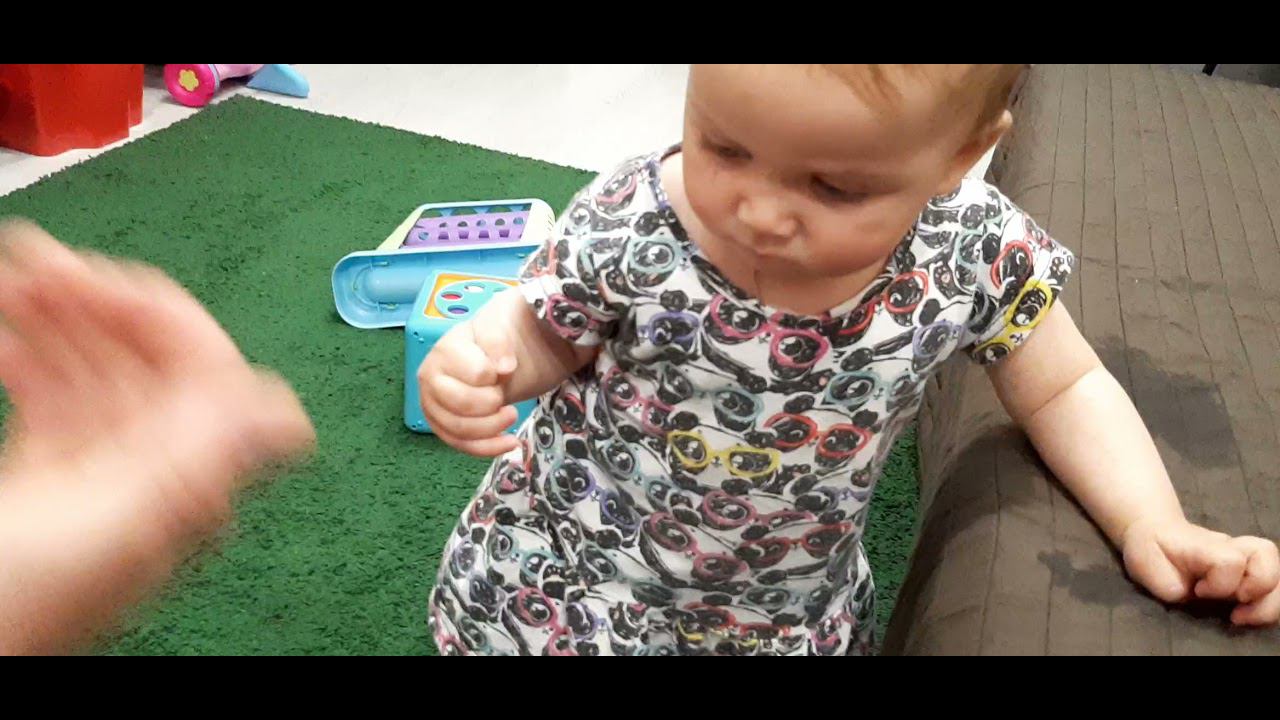 Васюша с яблоком смотреть онлайн