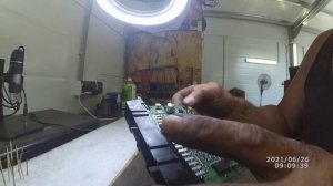 Мерседес W210 E270 дизель не заводиться потеряна связь с блоками АКПП и ДВС.mp4