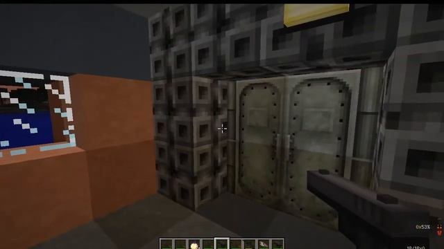 МАЙНКРАФТ НО ЖИТЕЛЕЙ ЗАХВАТИЛИ В ЗАЛОЖНИКИ РАБОТАЕТ СПЕЦНАЗ МОДЫ #minecraft #майн #моды #оружие смотреть онлайн