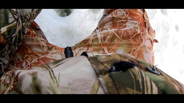 Ловля на жерлицы. Ловля щуки зимой. Ловля окуня на безмотылку / Щука зимой смотреть онлайн