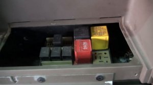 Что делать если не гаснет свет в салоне,Jeep Grand Cherokee ZJ 1995