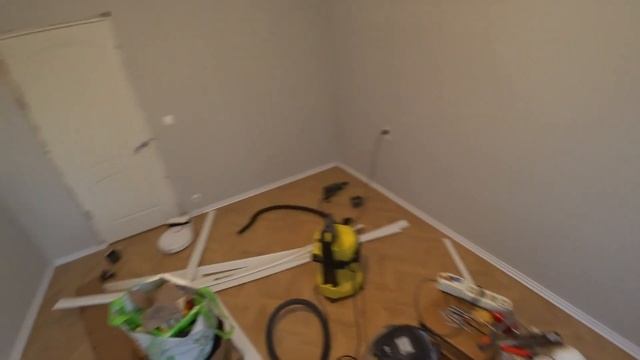 Установка плинтуса пластикового. Плинтус IDEAL Элит Макси монтаж. смотреть онлайн