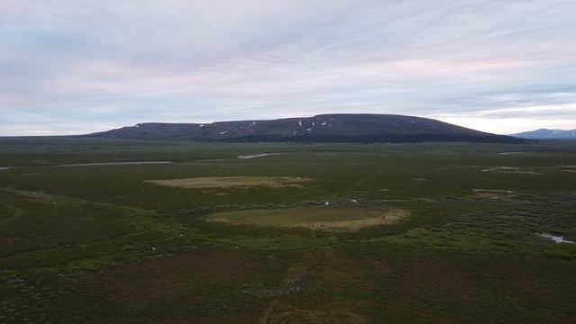 Кочевники на пол пути к новому месту стойбища