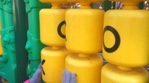 Кукла Беби Бон потерялась на детской площадке