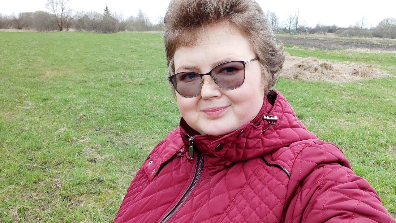 Она после аварии, поэтому смотреть онлайн