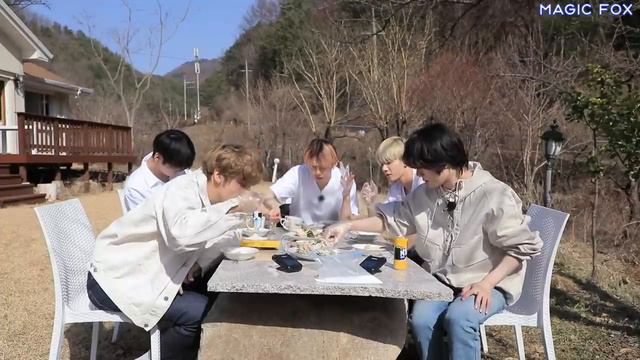 TXT на шоу «TO DO X TXT» Загородная поездка, эпизод 51 (Часть 1)