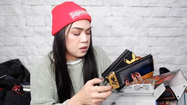 VLOGMAS VII: Unboxing Pokemon Nintendo Switch, Decathlon, LVMH Beauty Brands смотреть онлайн