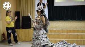 ПЛАТЬЕ СВОИМИ РУКАМИ ИЗ ГАЗЕТ. НЕОБЫЧНЫЙ ПОКАЗ в КРАСНОТУРЬИНСКЕ #DIY