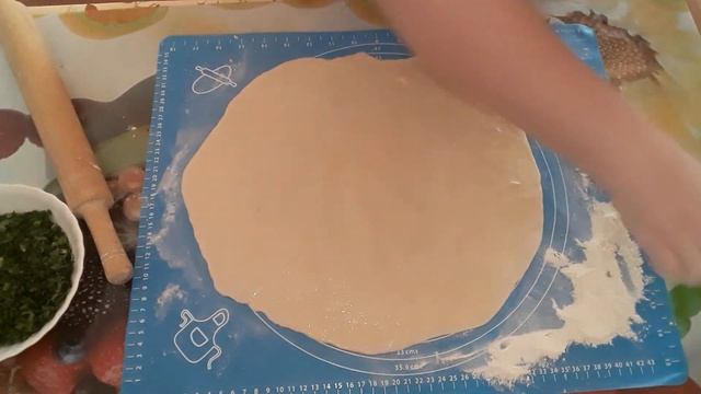 КАТЛАМА с сыром и зеленью. Слоёные лепёшки.