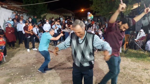 CEZAYİR OYUN HAVASI DÖKTÜRMÜŞLER