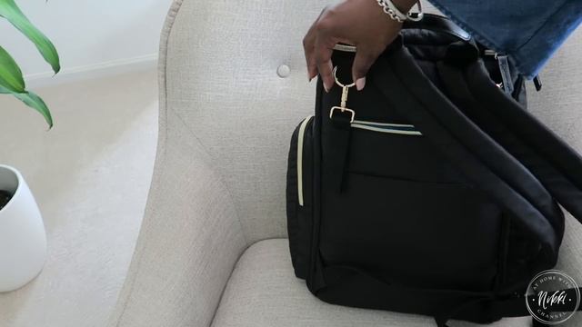 HOW TO ORGANIZE THE PERFECT BACKPACK FOR SCHOOL OR WORK PLUS HUGE GIVEAWAY