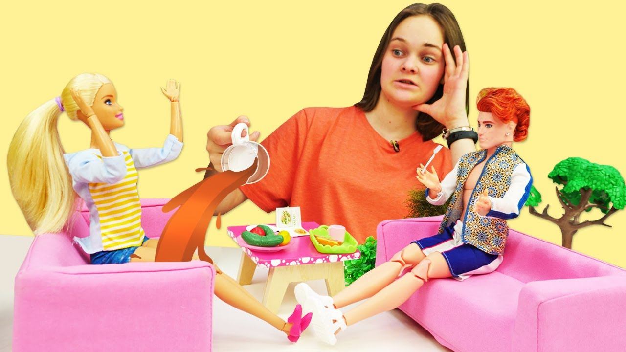 Барби открыла КАФЕ! Что там случилось? Видео Barbie и игры для девочек в куклы смотреть онлайн