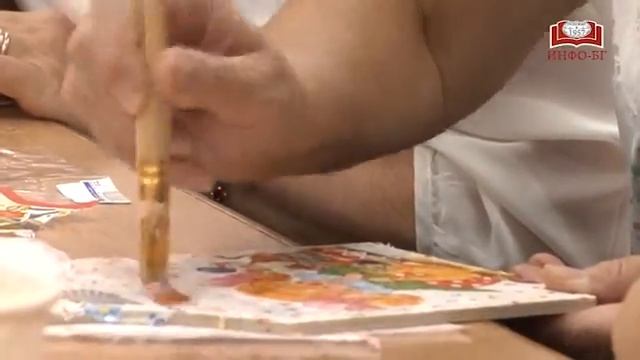 Творческая мастерская Дядюшки Библио-Глобуса. Декупажные посиделки. 27.08.2015 смотреть онлайн