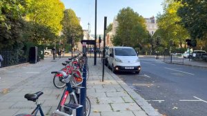 Afternoon stroll around Belgravia, one of London's most expensive neighbourhoods