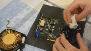 Замена термопасты на видеокарте///GTX 750 Ti