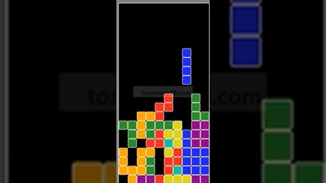 Jugando al tetris, juego sencillo para divertirte смотреть онлайн