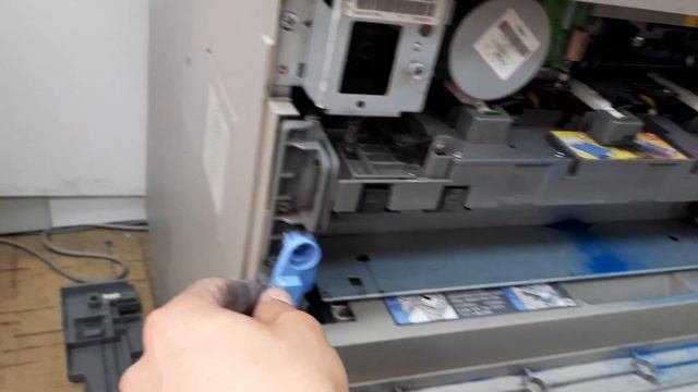 Как закрыть крышки у лазерного принтера cannon после замены барабана смотреть онлайн