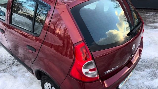 ВИДЕО-ОБЗОР на автомобиль "RENAULT - SANDERO, 2011 года". смотреть онлайн