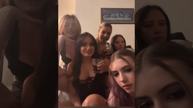 ?Latest Periscope Girls Live -924?#periscope #live #charming #beautiful #adora смотреть онлайн