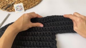 ТРЕНД 2023! ШАПКА-УШАНКА крючком! Теплая и легкая шапка на осень-зиму за 1 час!