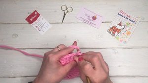 Подставка под горячее. Вязание из трикотажной пряжи. МК. Вяжем крючком.