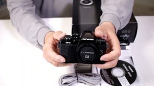 OLYMPUS OM-D E-M10 MARK II | Mirrorless Micro Four Thirds Digital Camera | REVIEW