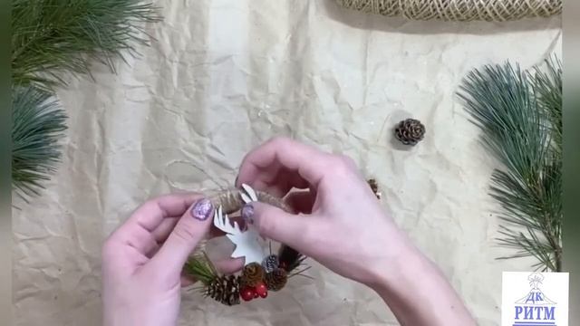 Мастер-класс «Игрушка на ёлку своими руками!» смотреть онлайн