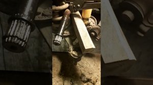 УСТАНОВКА УСИЛЕННОГО СТУПИЧНОГО УЗЛА И ЗАМЕНА ПЫЛЬНИКА ШРУСА ШЕВРОЛЕ НИВА ( ПРОДОЛЖЕНИЕ )
