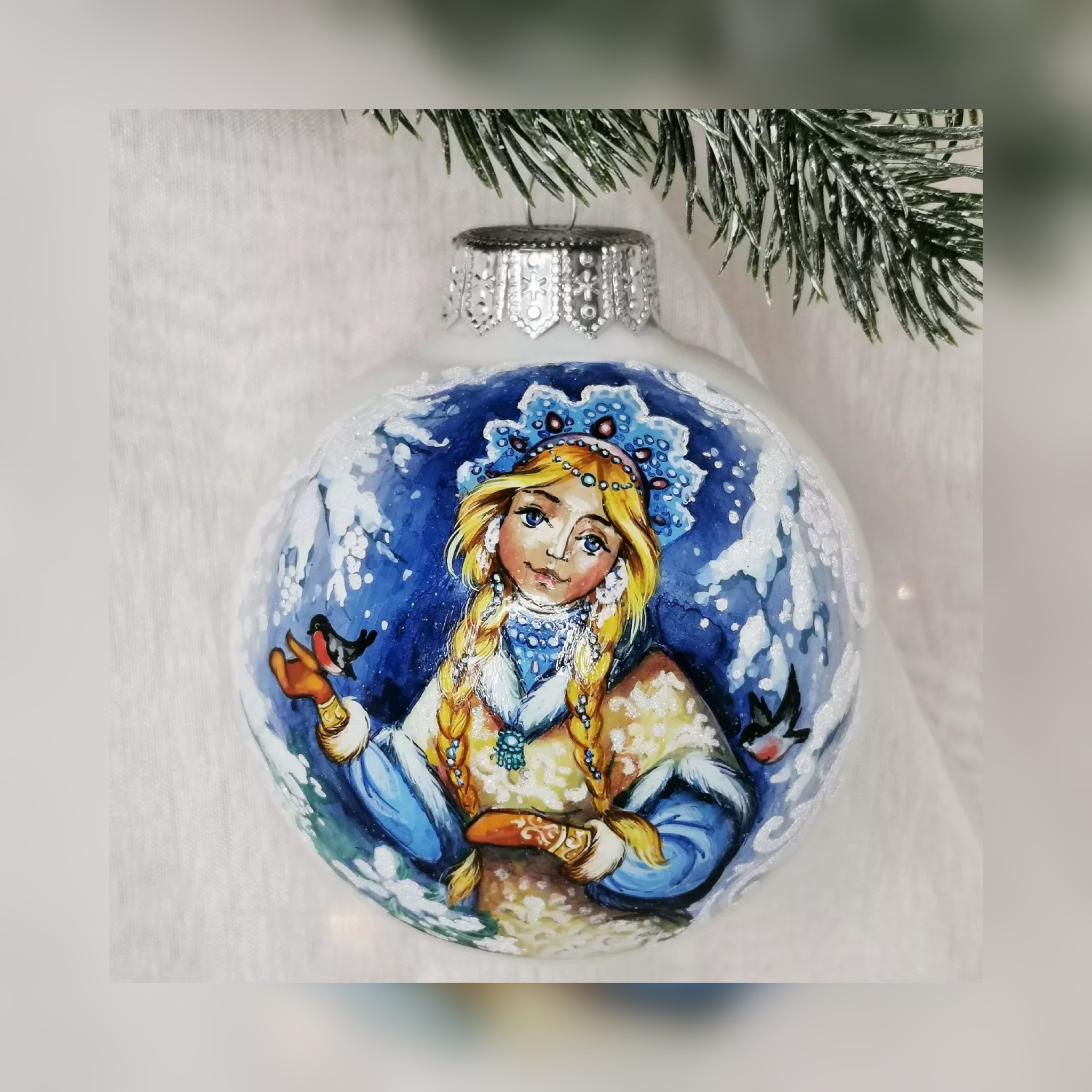Арт. Л79   Распаковка Шар с ручной росписью 100 мм «Снегурочка»