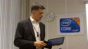 New WiMAX MeeGo tablet demonstrated by Dmitriy Konash