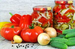 Консервированный салат из овощей на зиму