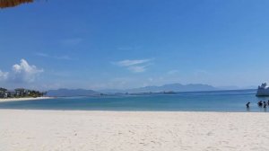 Пляж отеля во Вьетнаме в Нячанге Vinpearl Golf (Винперл) Шум от стройки на пляже!